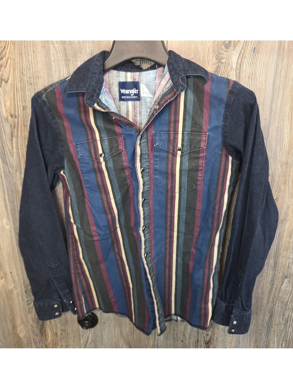 Wrangler Brushpopper Snap Shirt Boys Youth Size 18 Striped Western Heavy Cotton